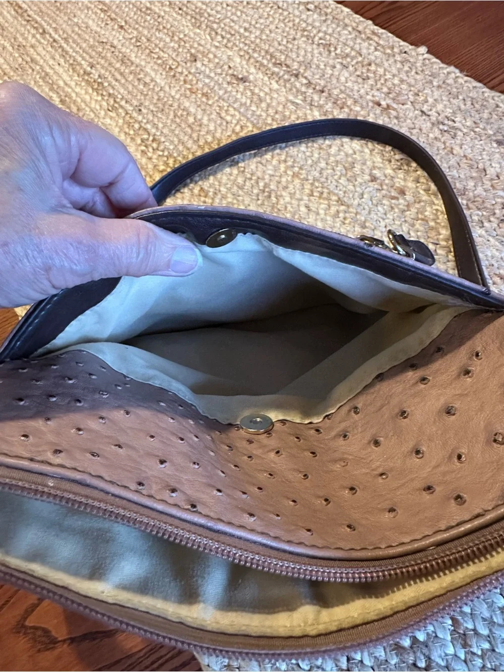 Giana Bernini Crossbody Bag in Faux Ostrich with Adjustable 48”Strap